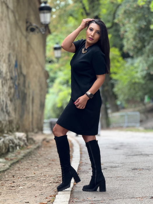 Rochie tricotata cu detaliu lantisor [2]