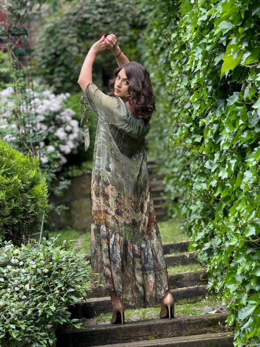 Rochie vaporoasa cu imprimeu [4]