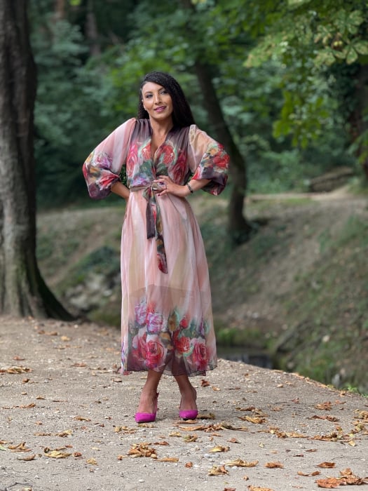 Rochie vaporoasa cu imprimeu flori si cordon [4]