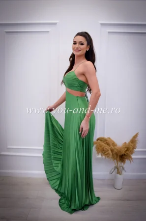 Rochie verde plisata cu snur la spate si decupaj [7]
