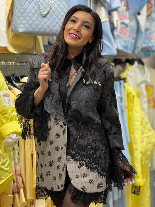 Sacou cu dantela si imprimeu trandafiri [4]