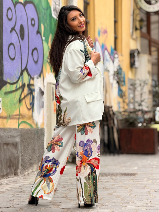 Sacou cu imprimeu floral artistic si inchidere cu nasture [3]