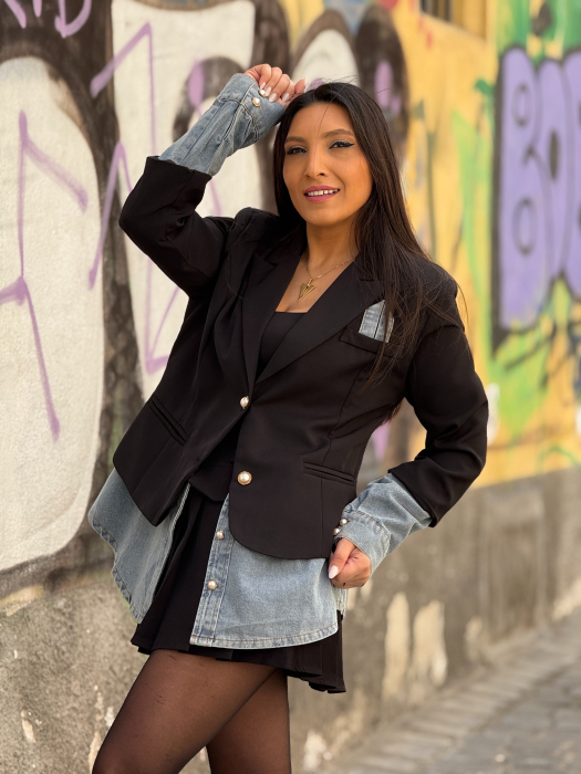Sacou negru cu insertii tip camasa din denim [2]