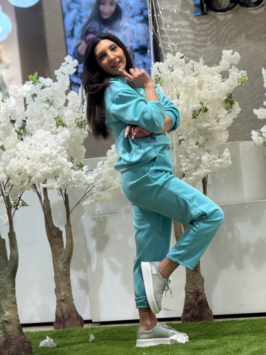 Trening turcoaz cu strasuri [3]