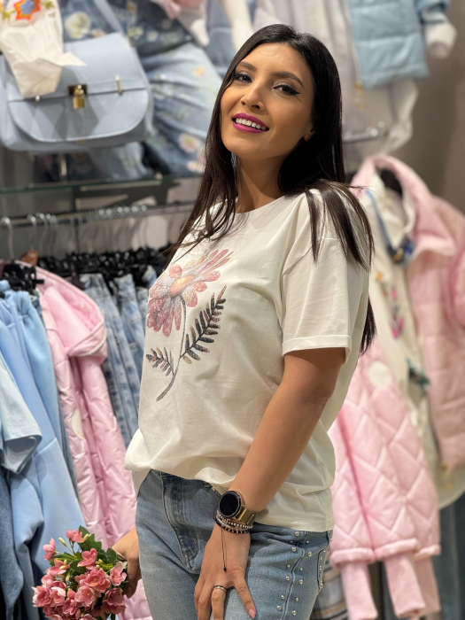 Tricou casual cu imprimeu floral central [3]