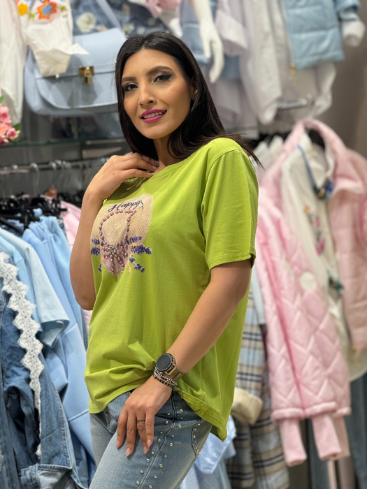 Tricou cu imprimeu palarie decorativa cu aplicatii 3D din margele si cristale [2]