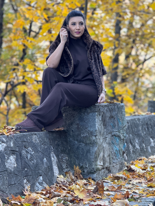 Vesta animal print cu gluga [3]
