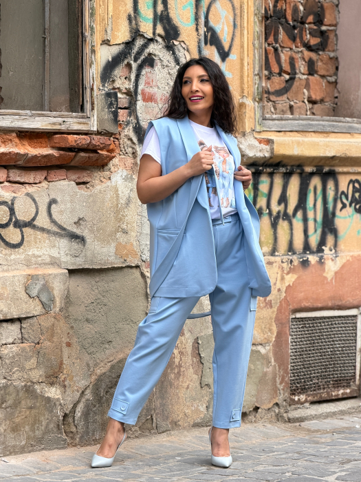 Vesta cu rever si cordon [4]