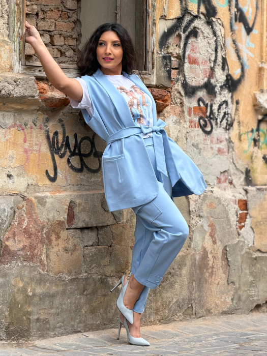 Vesta cu rever si cordon [5]