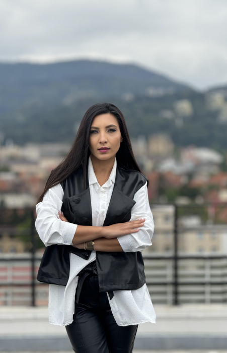 Vesta din piele ecologica cu doi randuri de nasturi [2]