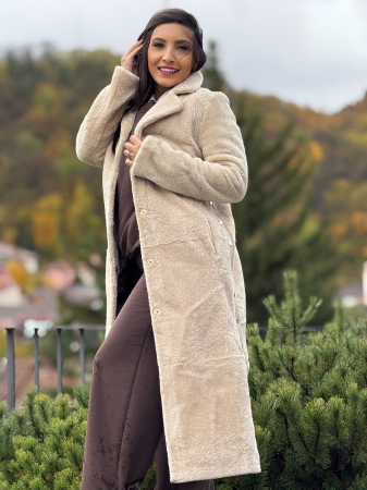 Haina bej din astrahan cu capse pe lateral [4]