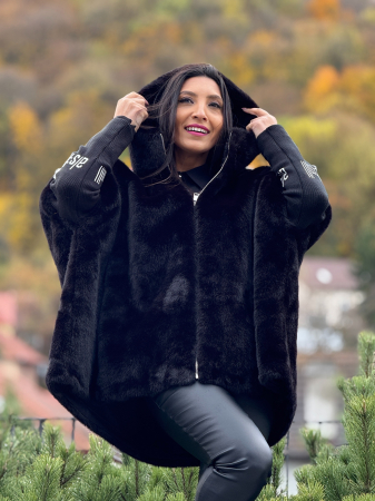 Blana cu dunga rosie si manseta tricotata [5]