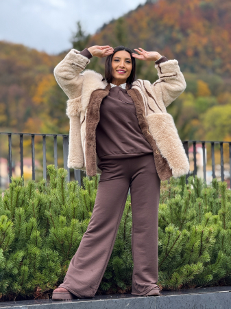 Blanita bej cu dunga maro [7]