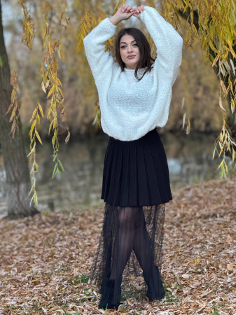 Bluza alba buclata [3]