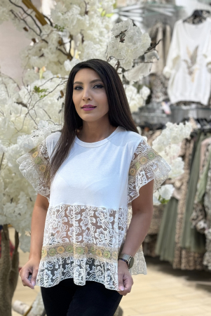 Promotii - Bluza alba cu broderie in partea de jos