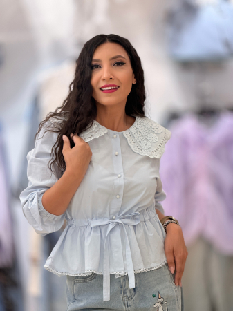 Bluza bleo cu guler brodat [1]