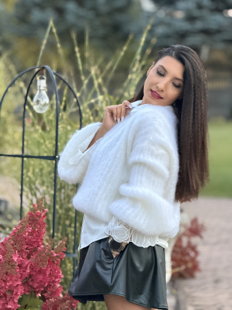 Bluza alba din mohair [2]