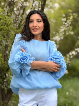 Bluza bleo cu maneci voluminoase [1]