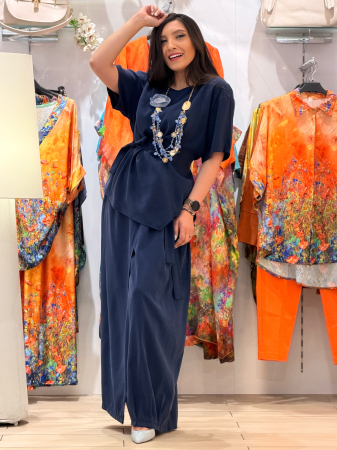 Bluza bleumarin cu funda [7]