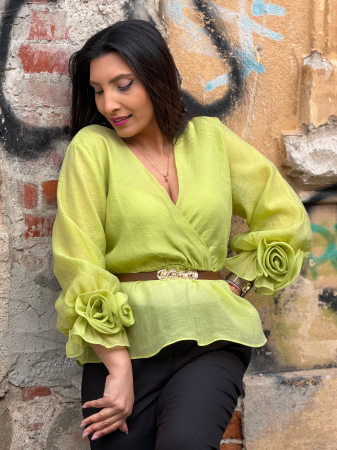 Bluza cu anchior si trandafiri la mana [5]