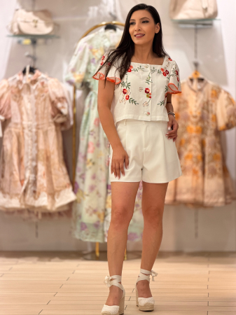 Bluza cu broderie florala si maneci volan [5]