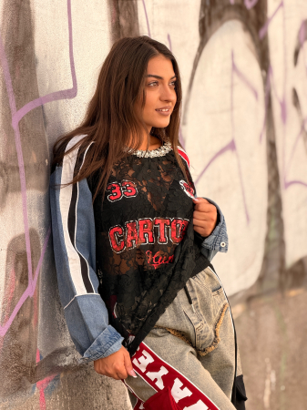 Bluza cu dantela si maneci din denim [2]