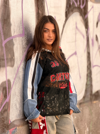 Bluza cu dantela si maneci din denim [1]