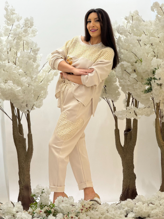 Bluza cu detaliu auriu [5]