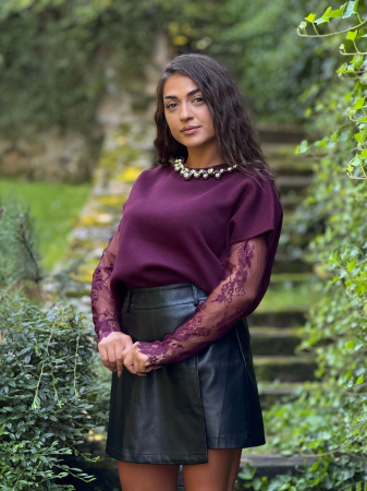 Bluze si camasi - Bluza cu detaliu la gat