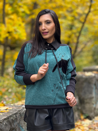 Bluza cu floare [1]