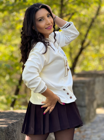 Bluza cu floare [3]