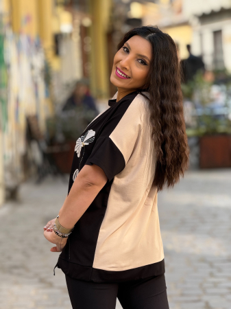 Bluza cu floare in piept [2]