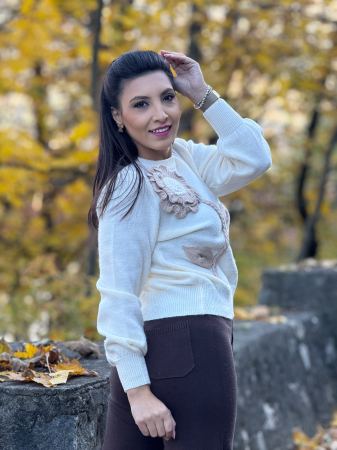 Bluza cu floare mare [2]