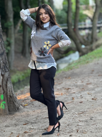 Bluza cu floricele [2]