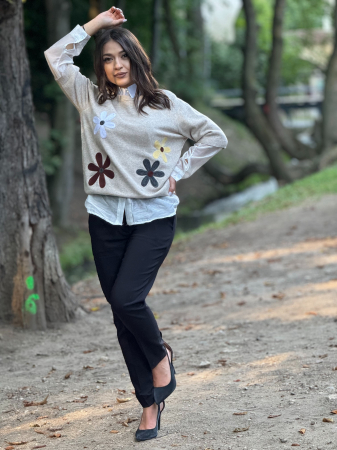 Imbracaminte de dama - Bluza cu floricele