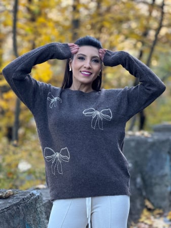 Bluze si camasi - Bluza cu fundite