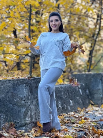 Bluze si camasi - Bluza cu fundite