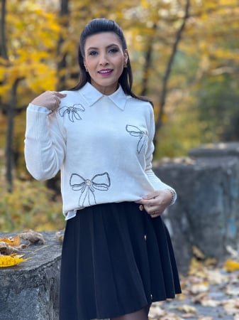Bluze si camasi - Bluza cu fundite