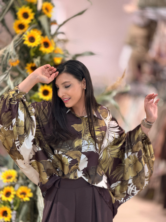 Bluza cu imprimeu exotic [3]