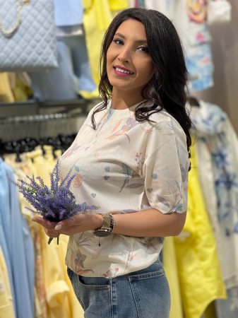 Noutati - Bluza cu imprimeu floral pastelat
