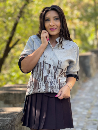 Bluza cu imprimeu oras [2]