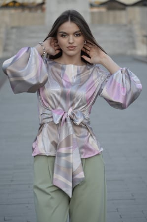 Imbracaminte de dama - Bluza cu maneca bufanta