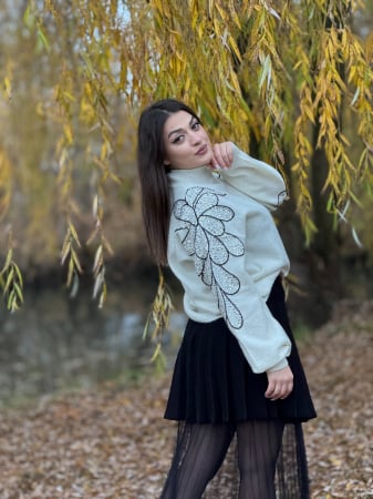 Promotii - Bluza cu paiete