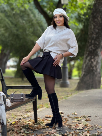 Bluza cu pietricele aplicate [3]