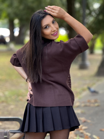 Bluza cu pietricele aplicate [4]