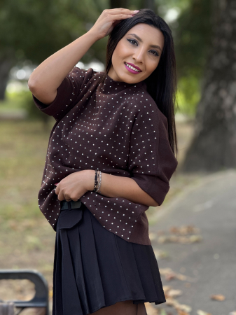 Bluza cu pietricele aplicate [3]