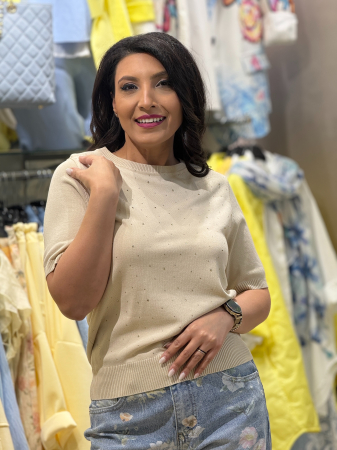 Noutati - Bluza cu pietricele si maneca scurta