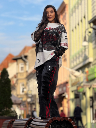 Bluza cu plasa si detaliu rosu [2]