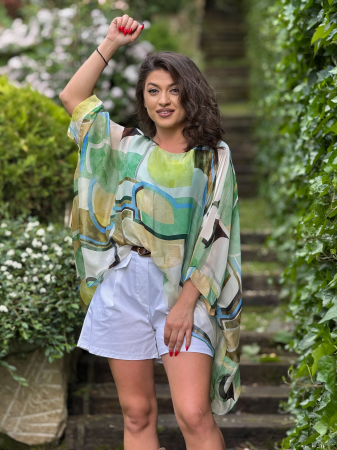 Imbracaminte de dama - Bluza cu print abstract geometric