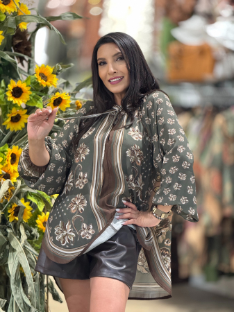 Bluza cu print floral [1]